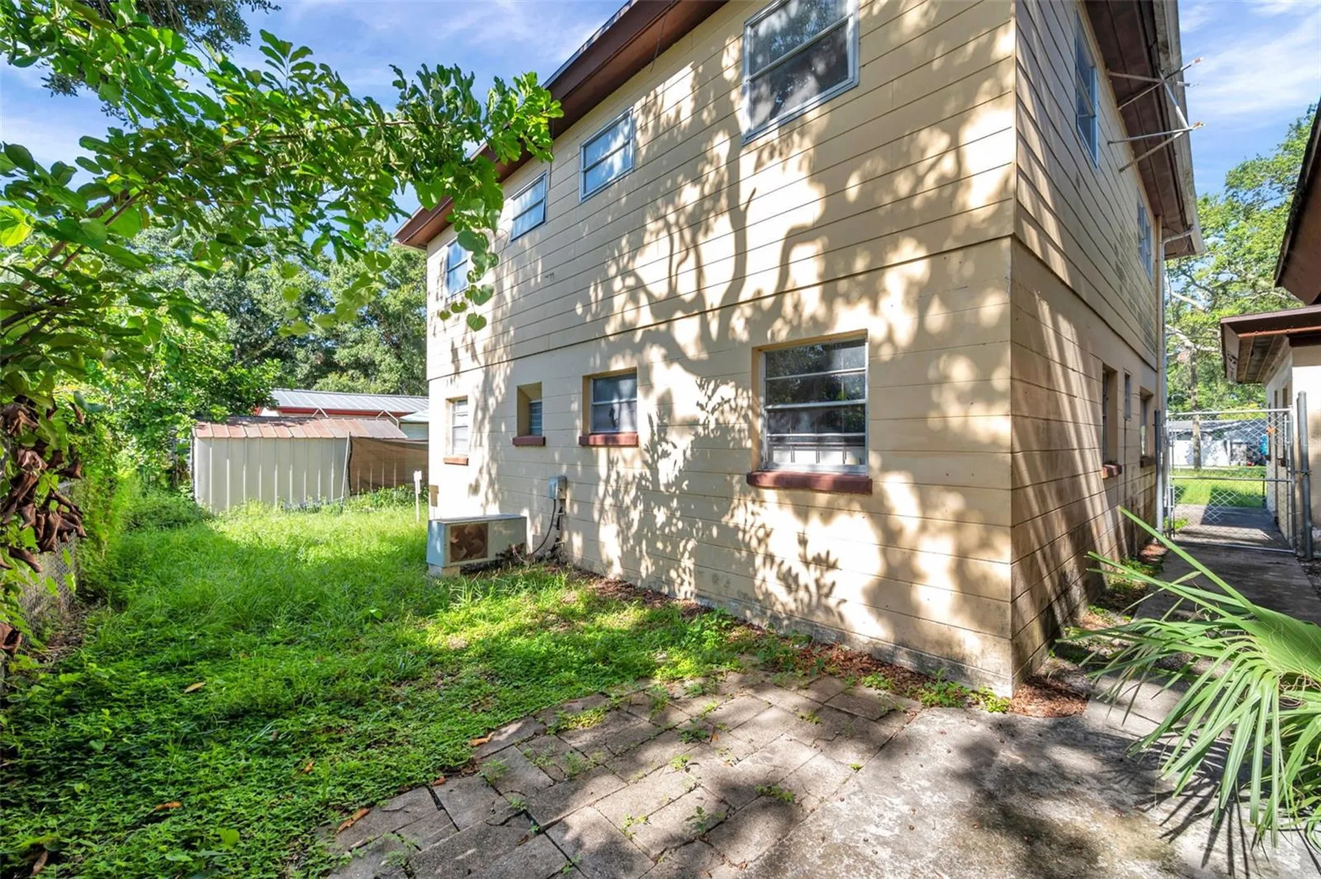 7180 50th Avenue N St Petersburg FL 33709