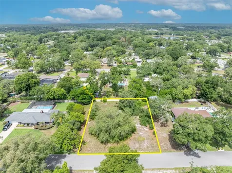 1500 Paula Drive Apopka FL 32703