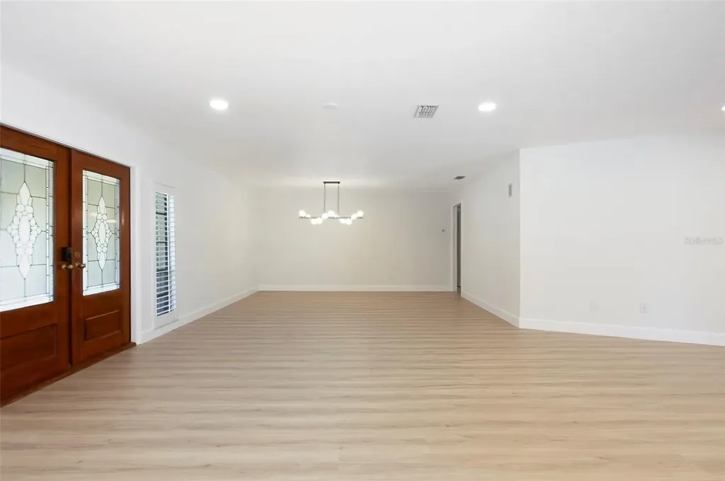 3119 Hyde Park Drive Clearwater FL 33761