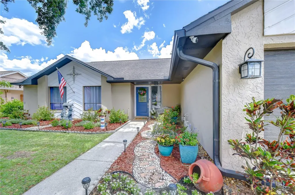 15747 Scrimshaw Drive Tampa FL 33624