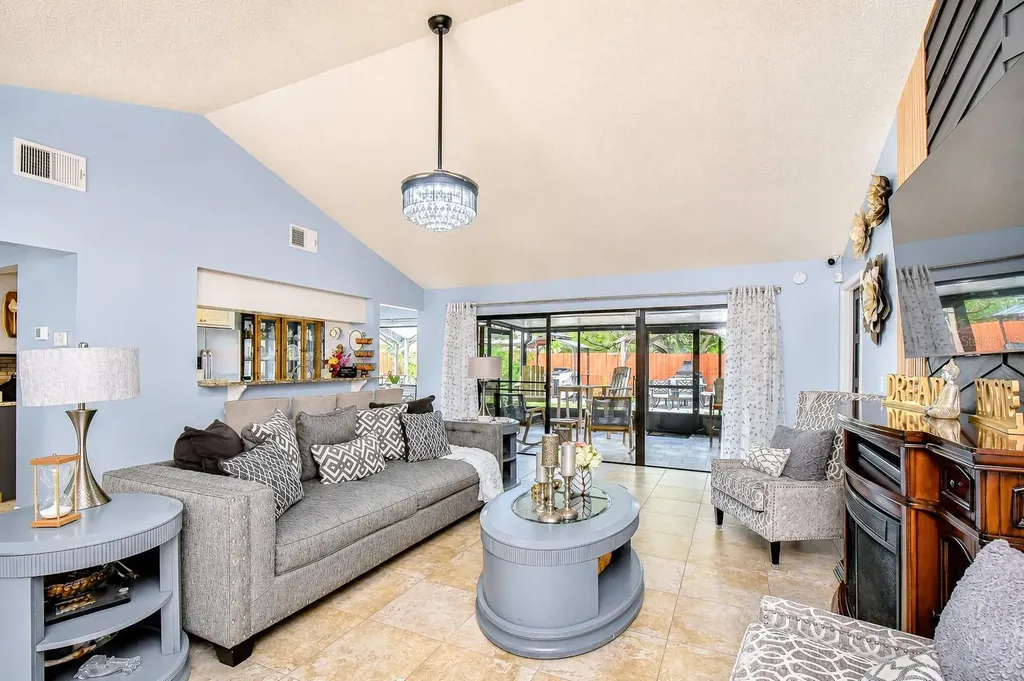 15747 Scrimshaw Drive Tampa FL 33624