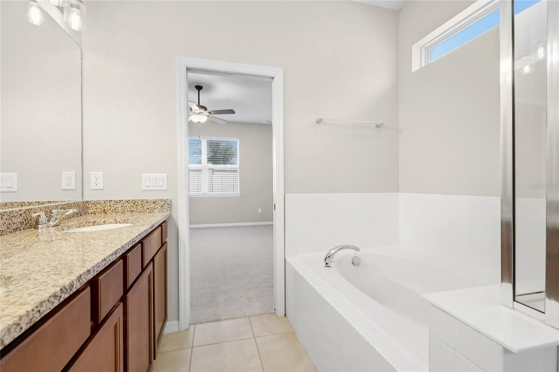 6574 Kenava Loop Palmetto FL 34221