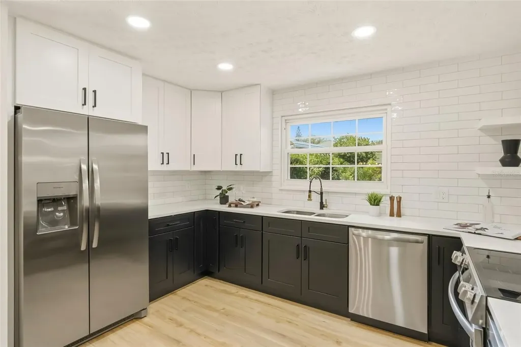 1102 Samy Drive Tampa FL 33613