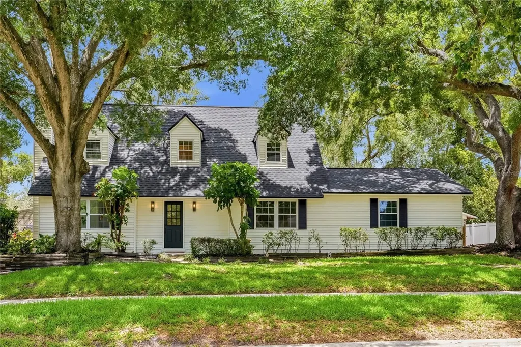 1102 Samy Drive Tampa FL 33613