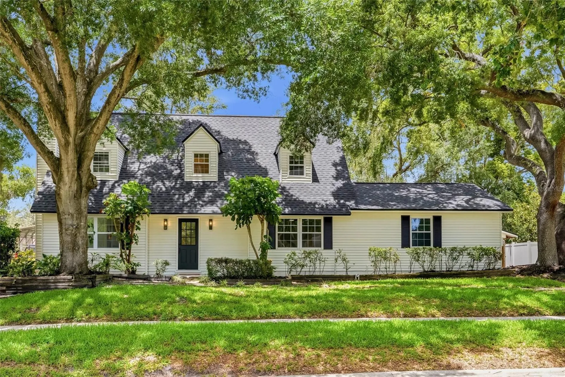 1102 Samy Drive Tampa FL 33613