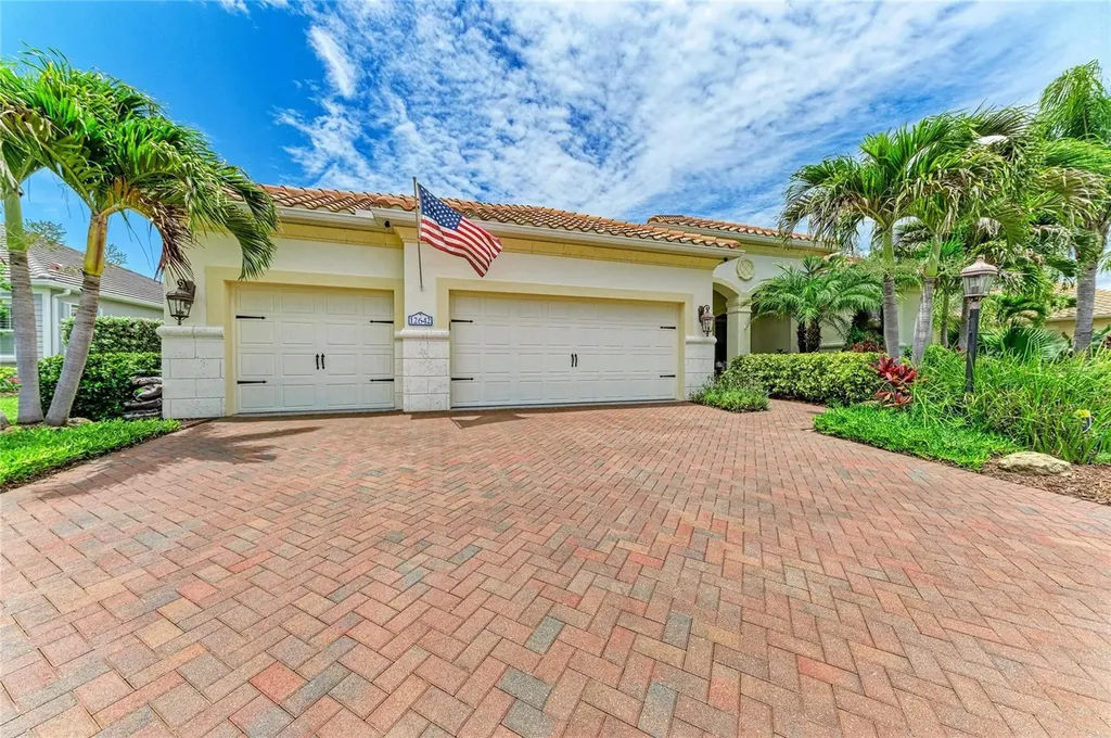 12642 Harney Street Venice FL 34293