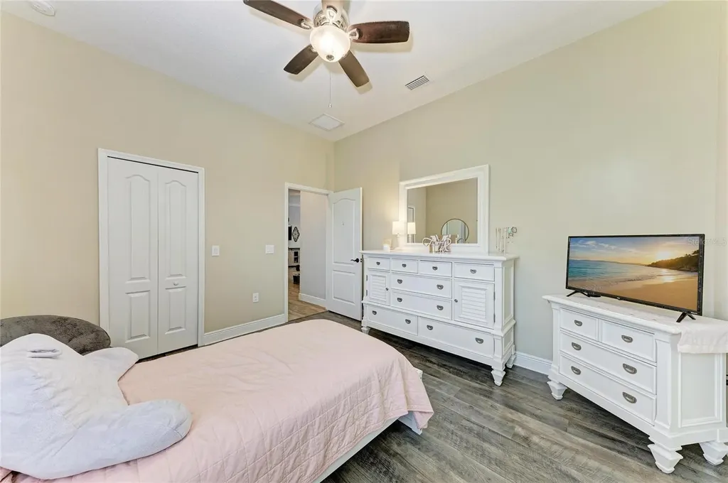 12642 Harney Street Venice FL 34293
