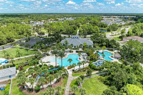 12642 Harney Street Venice FL 34293