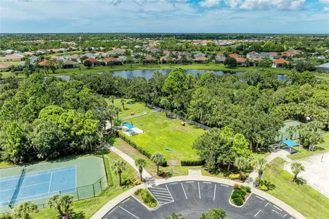 12642 Harney Street Venice FL 34293