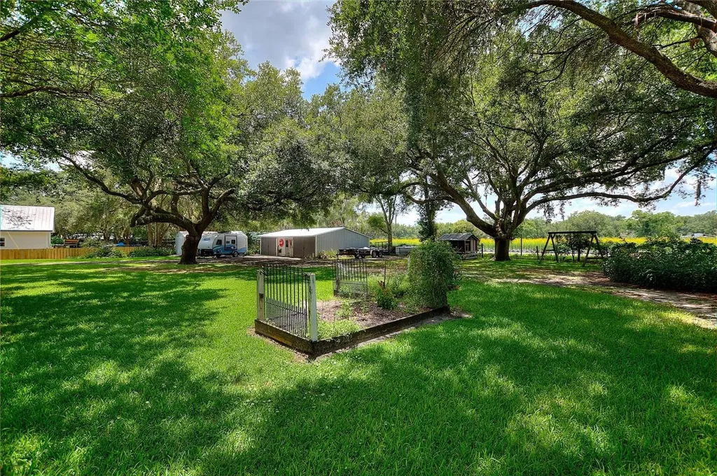 3401 N Forbes Road Plant City FL 33565