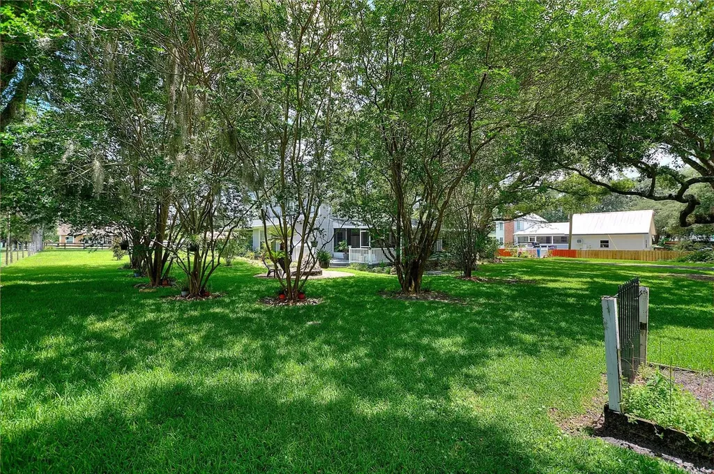 3401 N Forbes Road Plant City FL 33565