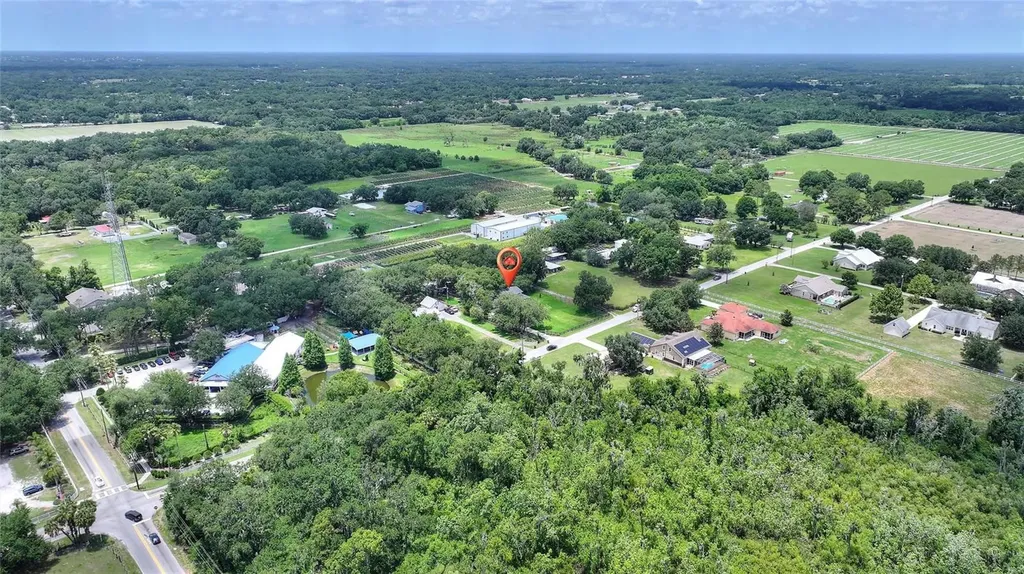 3401 N Forbes Road Plant City FL 33565