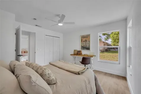 2615 Alabaster Avenue Orlando FL 32833
