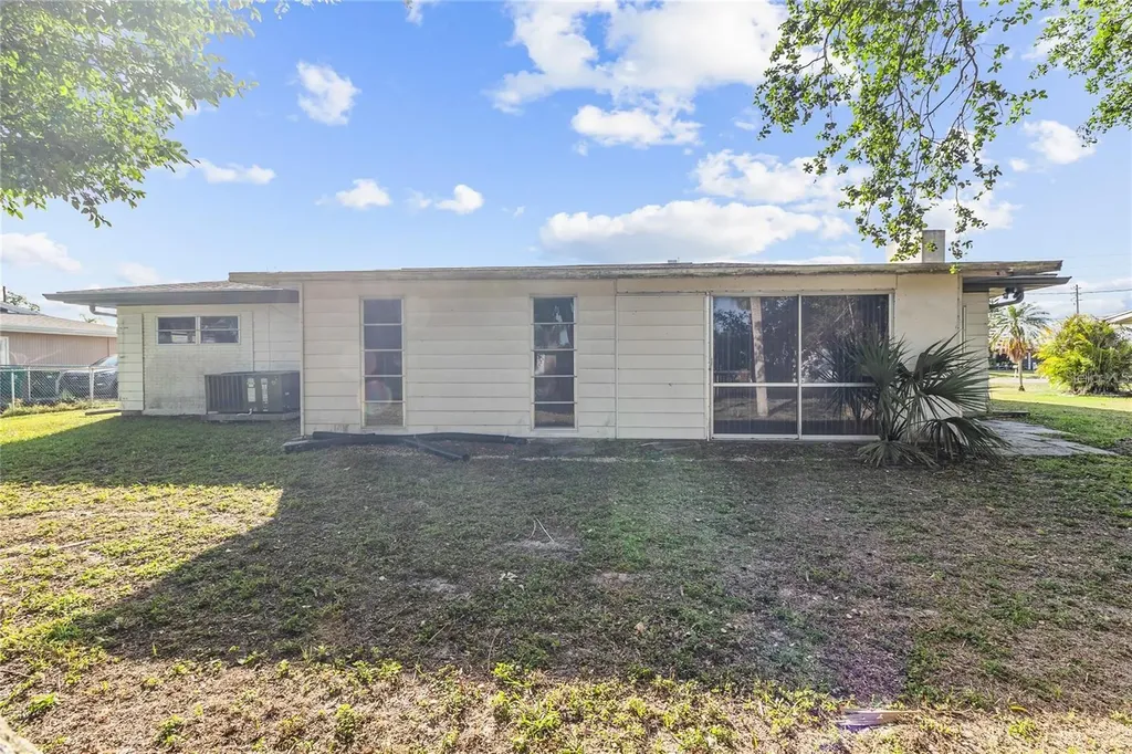 2522 Conway Boulevard Port Charlotte FL 33952