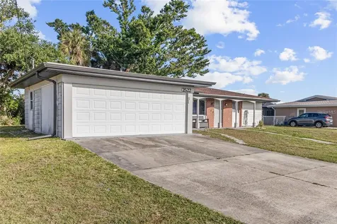 2522 Conway Boulevard Port Charlotte FL 33952
