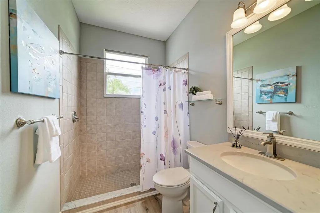 6750 64th Terrace E Bradenton FL 34203