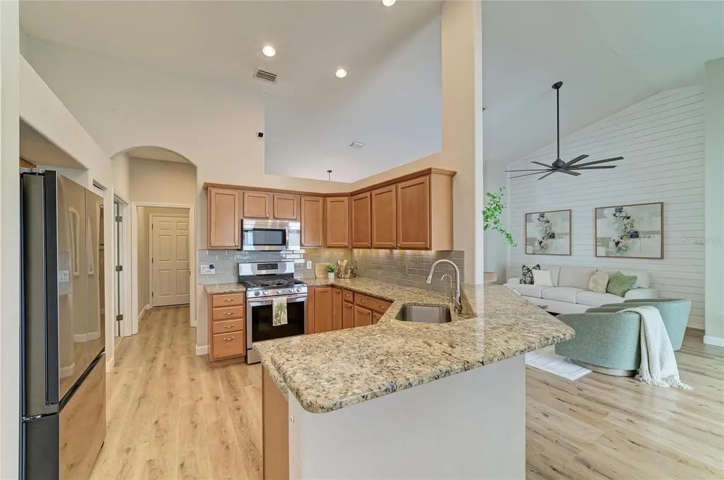 6750 64th Terrace E Bradenton FL 34203