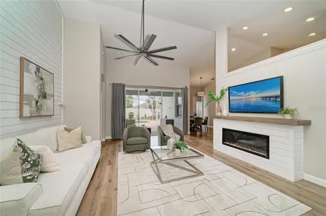 6750 64th Terrace E Bradenton FL 34203