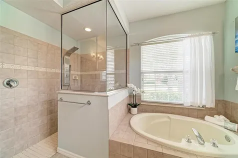 6750 64th Terrace E Bradenton FL 34203