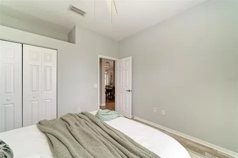 6750 64th Terrace E Bradenton FL 34203