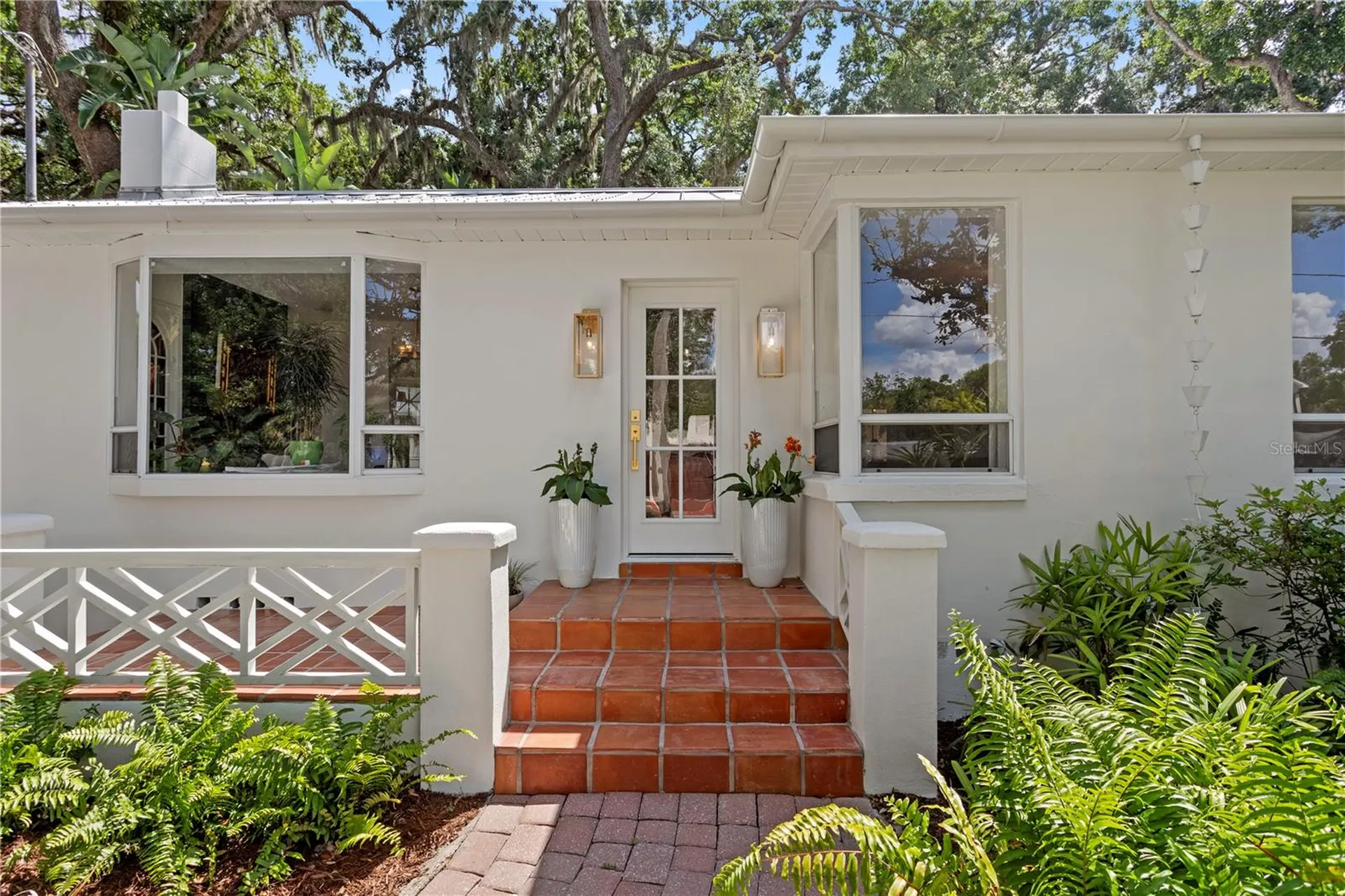 1311 E Park Circle Tampa FL 33604