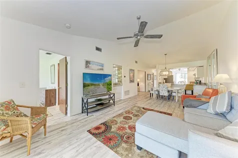 5709 Avista Drive Sarasota FL 34243