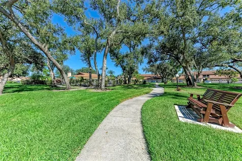 5709 Avista Drive Sarasota FL 34243