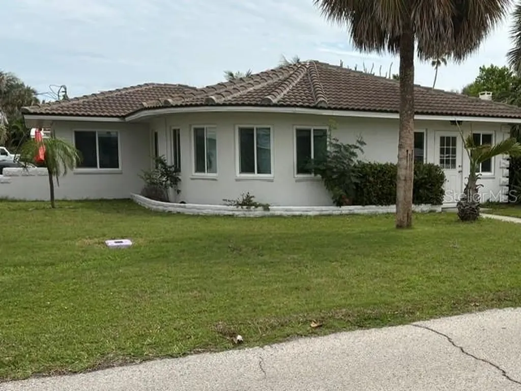 56 Laurel Street Clearwater Beach FL 33767