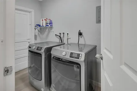 503 Fairfield Avenue Deland FL 32720