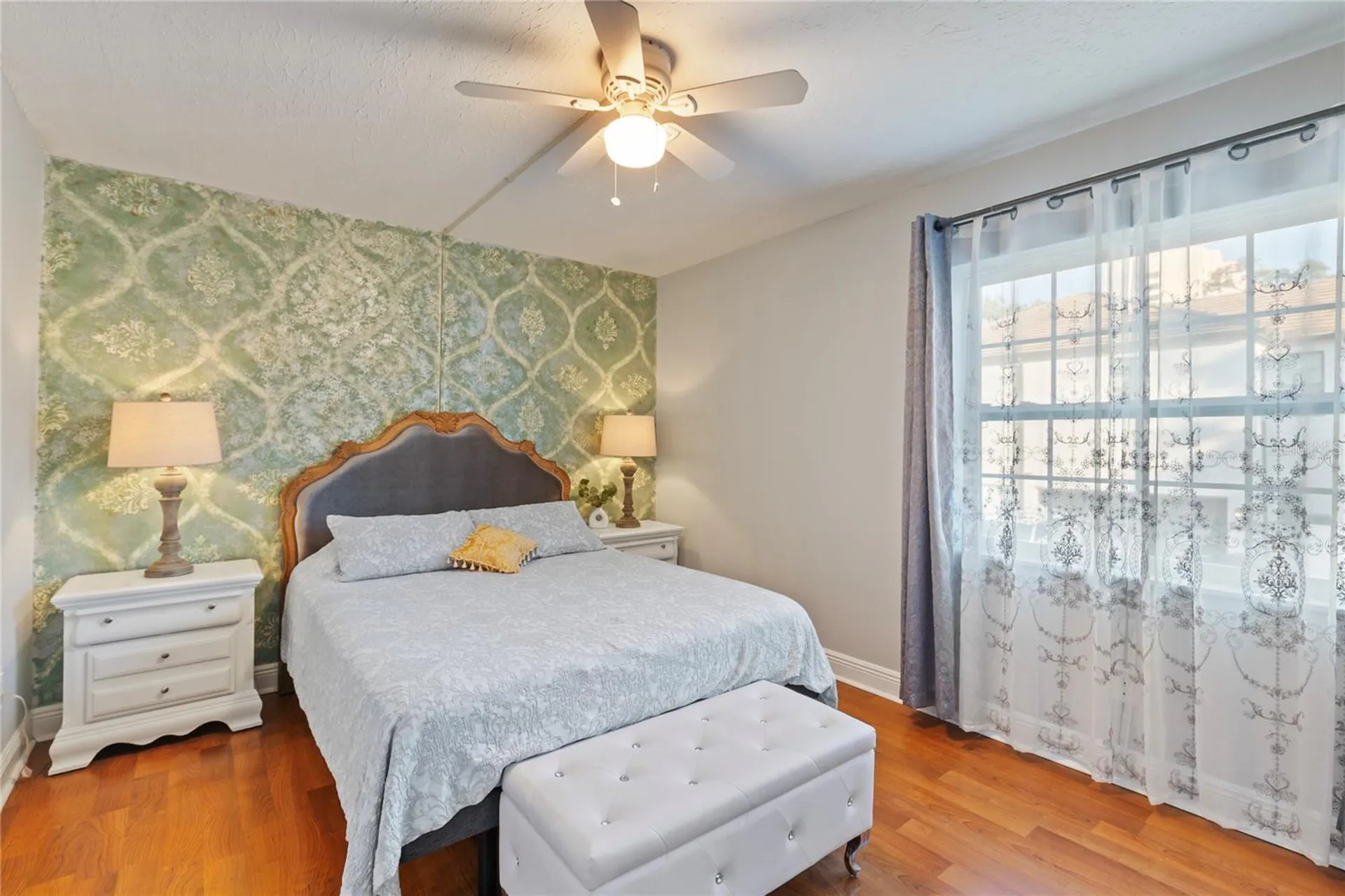 4611 W North B Street Tampa FL 33609