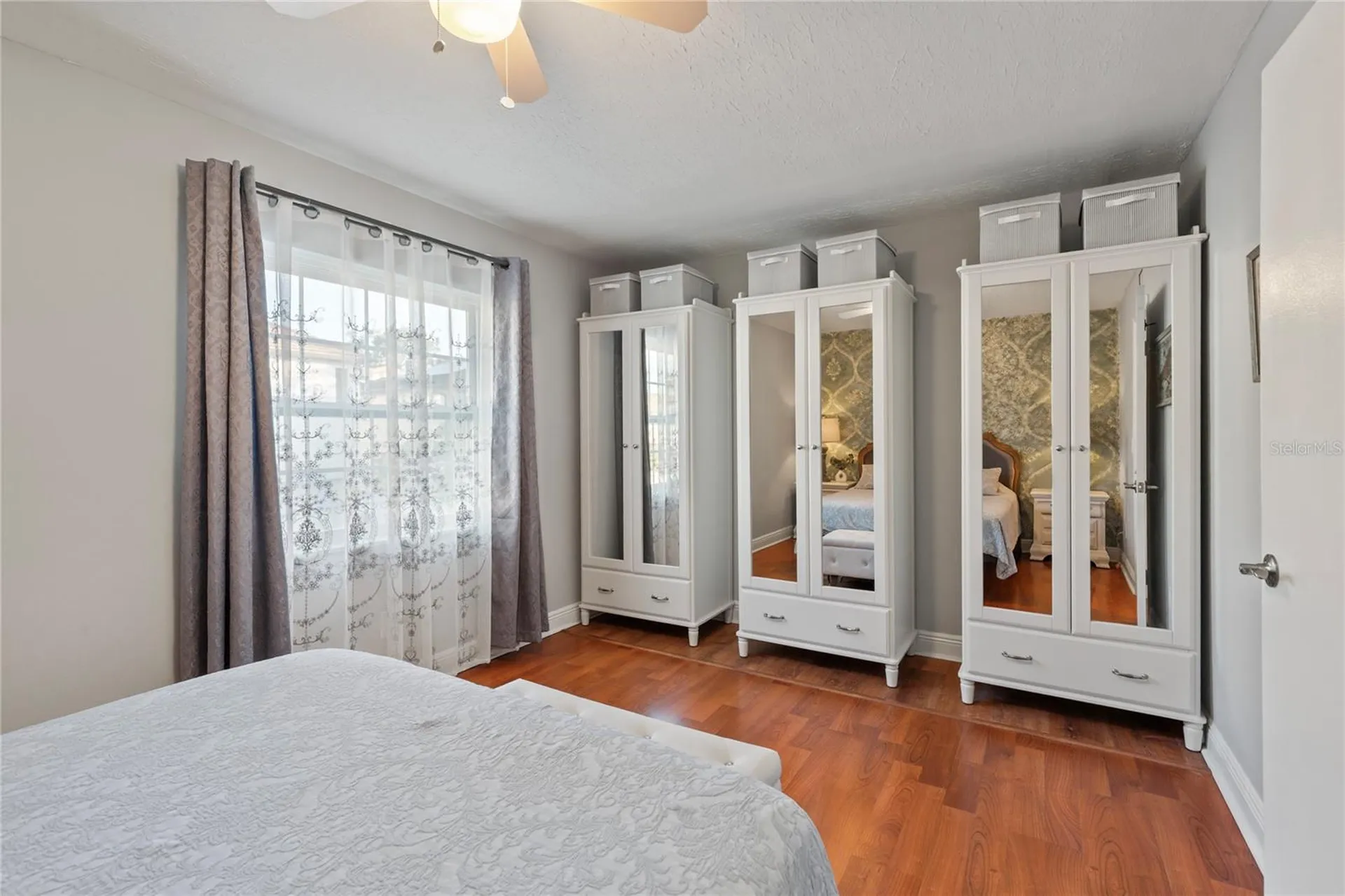 4611 W North B Street Tampa FL 33609