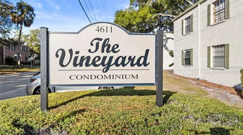 4611 W North B Street Tampa FL 33609
