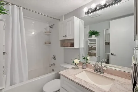 4611 W North B Street Tampa FL 33609