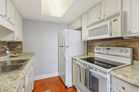 4611 W North B Street Tampa FL 33609
