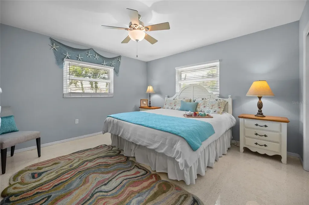 524 S Neponsit Drive Venice FL 34293