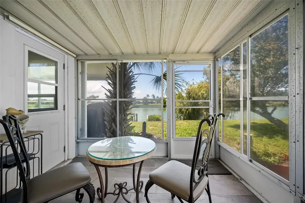 524 S Neponsit Drive Venice FL 34293
