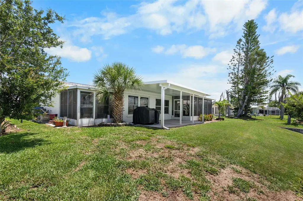 524 S Neponsit Drive Venice FL 34293