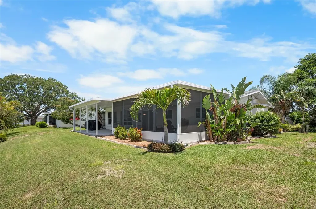 524 S Neponsit Drive Venice FL 34293
