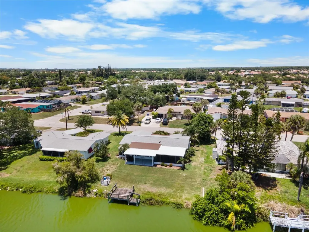 524 S Neponsit Drive Venice FL 34293
