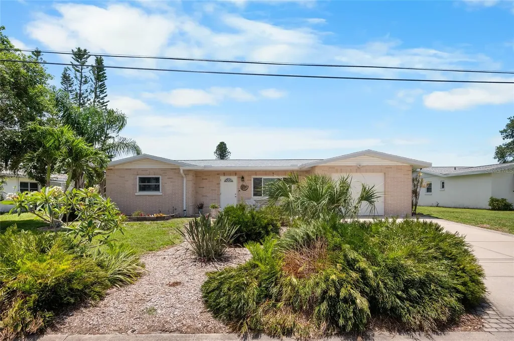 524 S Neponsit Drive Venice FL 34293