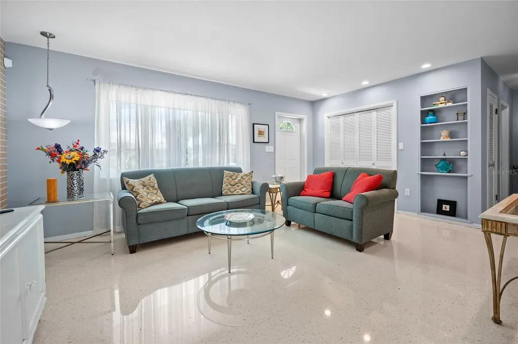 524 S Neponsit Drive Venice FL 34293