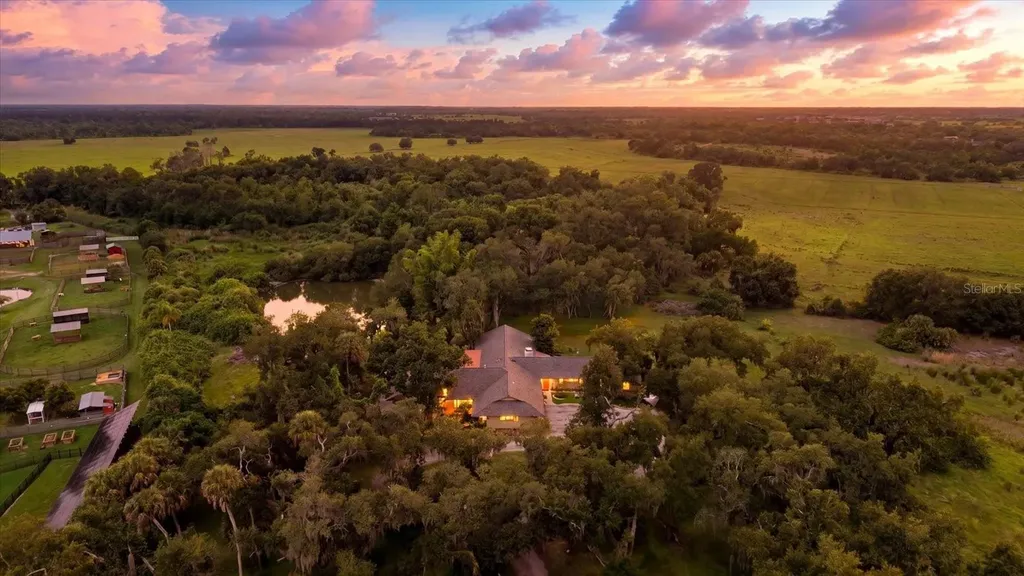 5850 Vanderipe Road Sarasota FL 34241