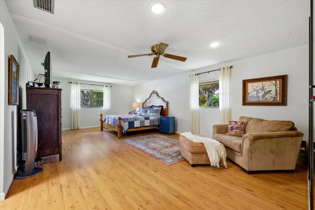 5850 Vanderipe Road Sarasota FL 34241