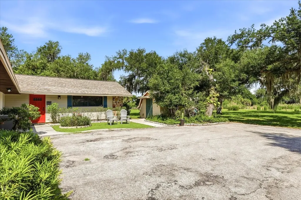 5850 Vanderipe Road Sarasota FL 34241
