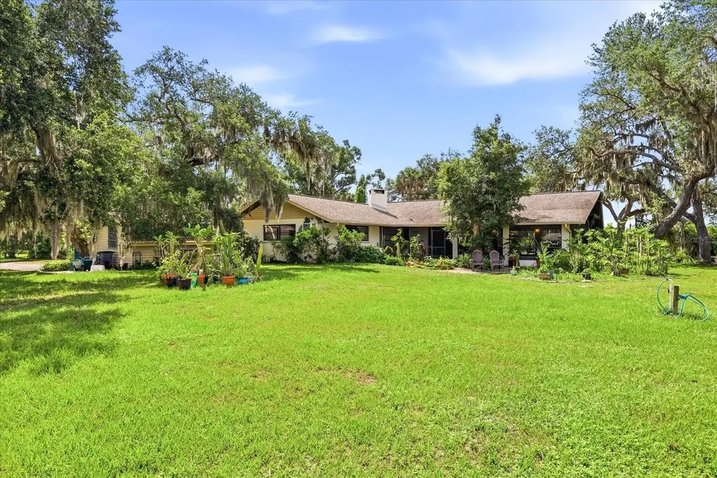 5850 Vanderipe Road Sarasota FL 34241