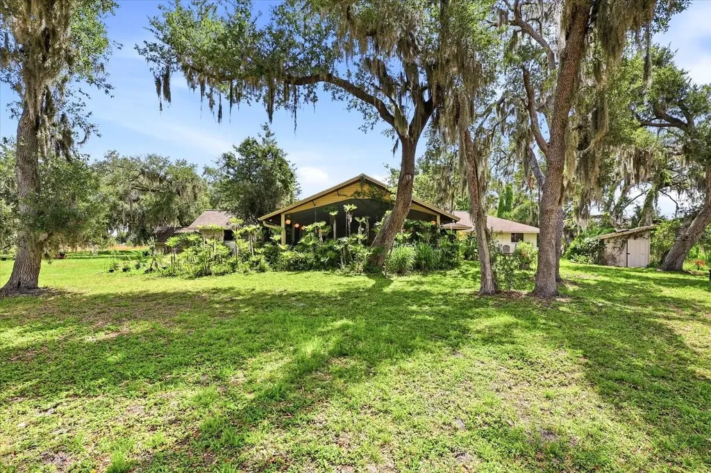 5850 Vanderipe Road Sarasota FL 34241