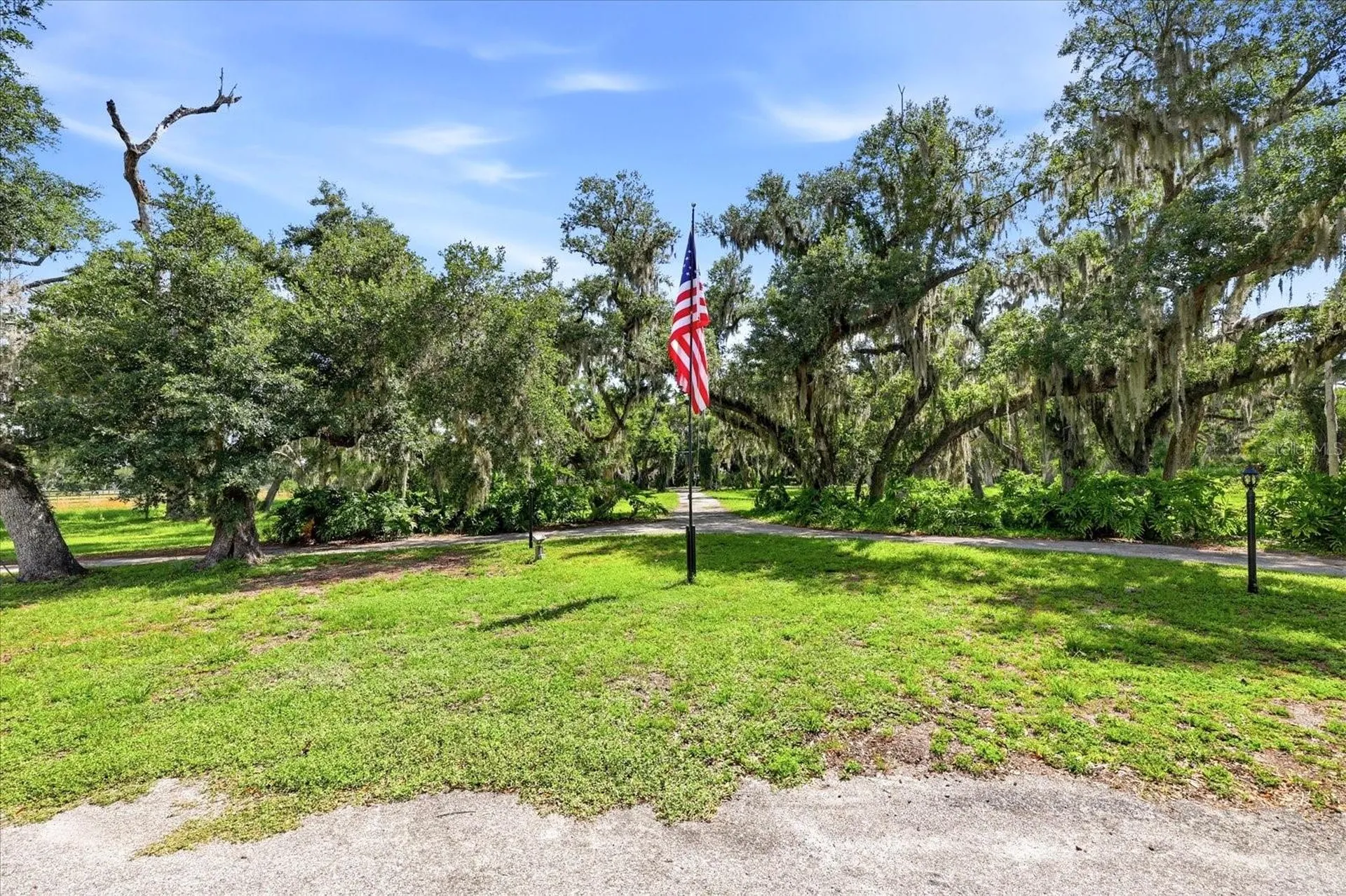 5850 Vanderipe Road Sarasota FL 34241
