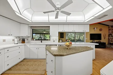 5850 Vanderipe Road Sarasota FL 34241
