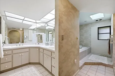 5850 Vanderipe Road Sarasota FL 34241