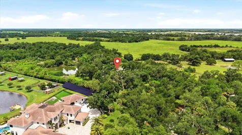 5850 Vanderipe Road Sarasota FL 34241